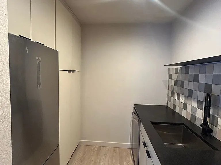 Oak Park Apartments — Photo 20