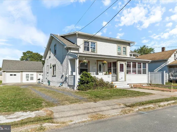 211 Henry St, Pottstown, PA 19464