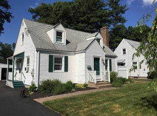 704 Center St, Manchester, CT 06040