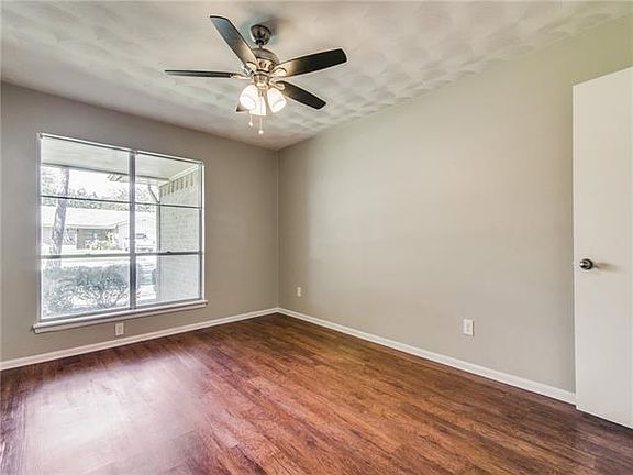 5th image of 2626 Cumberland Dr