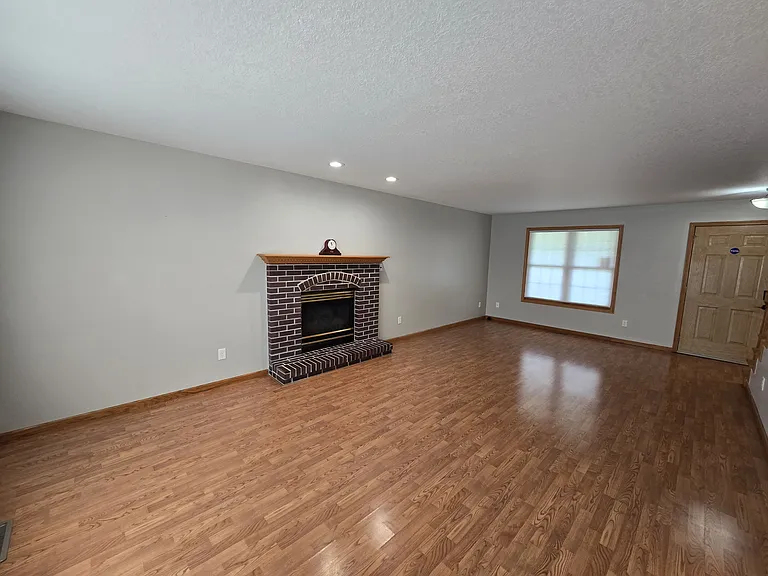 4710 Donald Dr — Photo 8