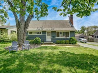 2287 Shrewsbury Rd, Columbus, OH 43221