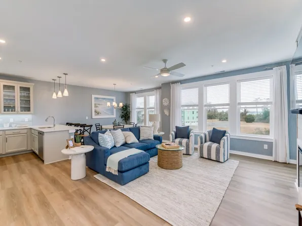 1703 Paget Rd Unit 303, Kill Devil Hills, NC 27948