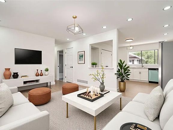 2nd image of 4201 Regal Ridge Rd