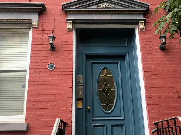 815 Willow Avenue image 1 of 15