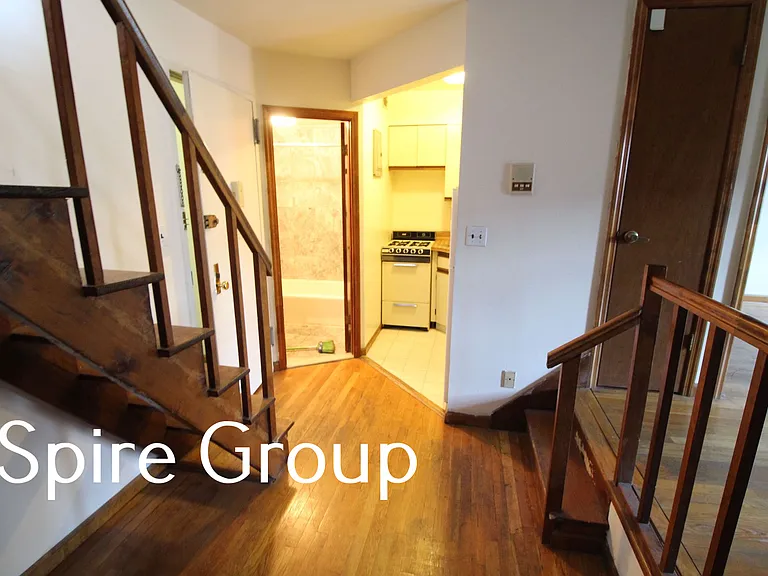 128 W 74th St #PHA — Photo 9