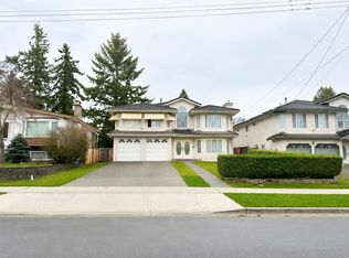 7000 Gray Ave, Burnaby, BC V5J3Y9