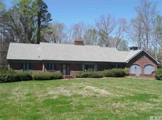 1496 Little Hill Rd, Newton, NC 28658