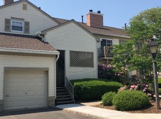 29 Springvalley Blvd, Basking Ridge, NJ 07920