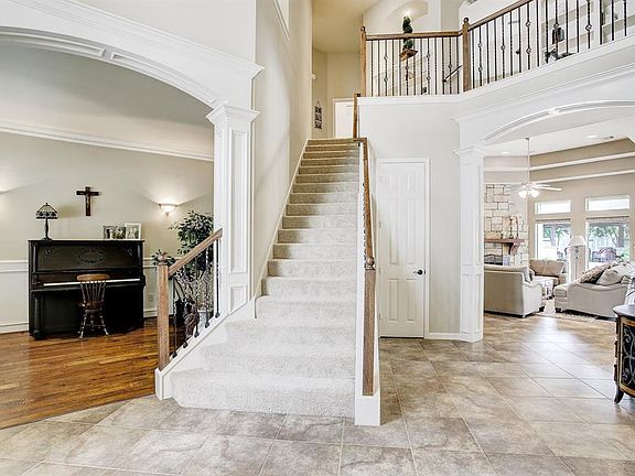 4th image of 28515 Rock Wren Ct