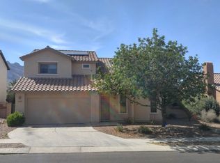302 E Shore Cliff Pl, Tucson, AZ 85737