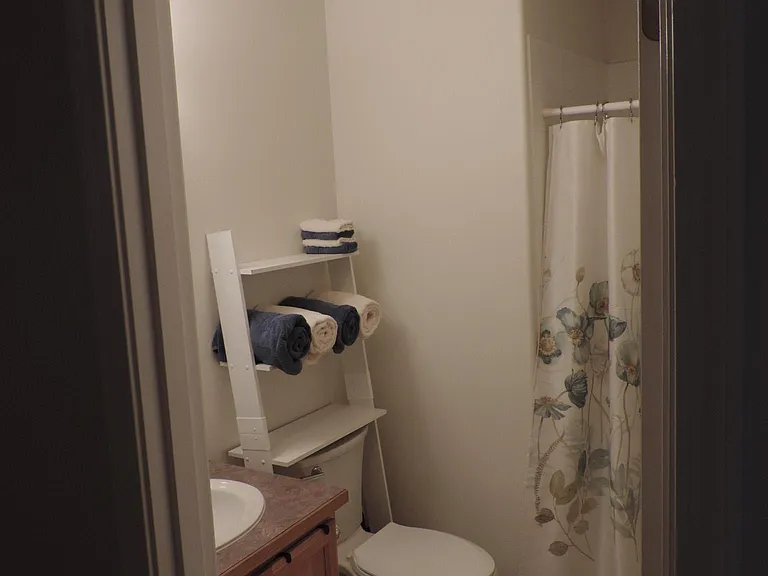 6460 Fairweather Dr — Photo 7