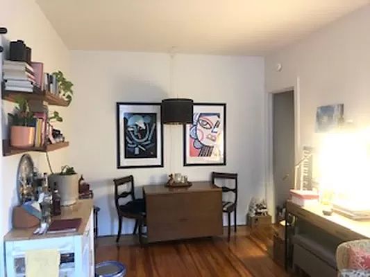 2nd image of 3113 34th St #15