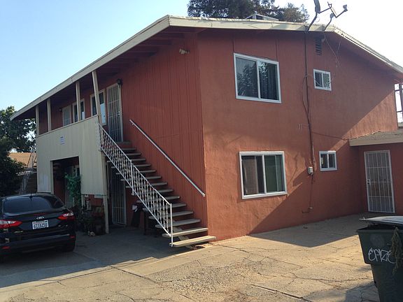 2nd image of 208 S Del Puerto Ave