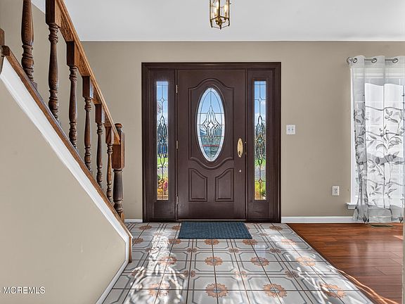 3rd image of 7 Joseph Drive