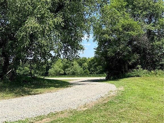 5th image of 4724 County Road 127