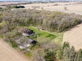 8247 E Eppleyanna Rd, Rock City, IL 61070