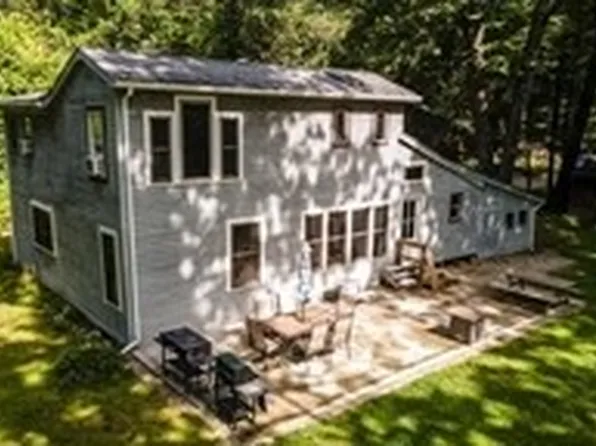 69 Lockes Village Rd, Wendell, MA 01379