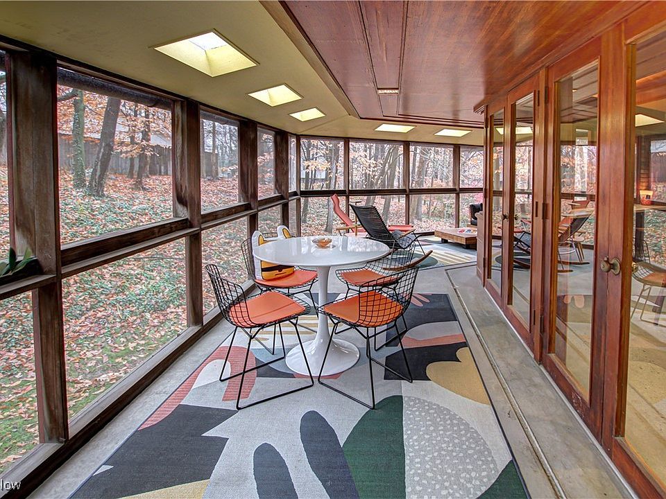 16th image of 920 Wallwood Dr