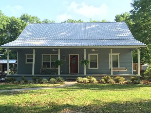 1087 SW Mapleton St, Fort White, FL 32038