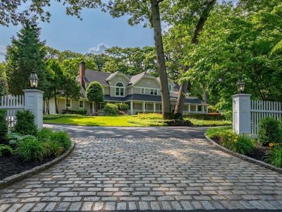 30 Old Wheatley Road, Brookville, NY, 11545