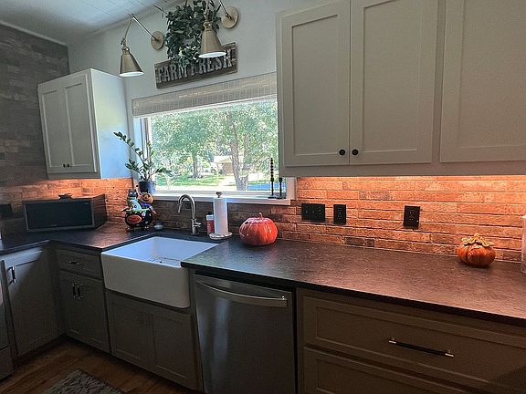 Black leather granite 