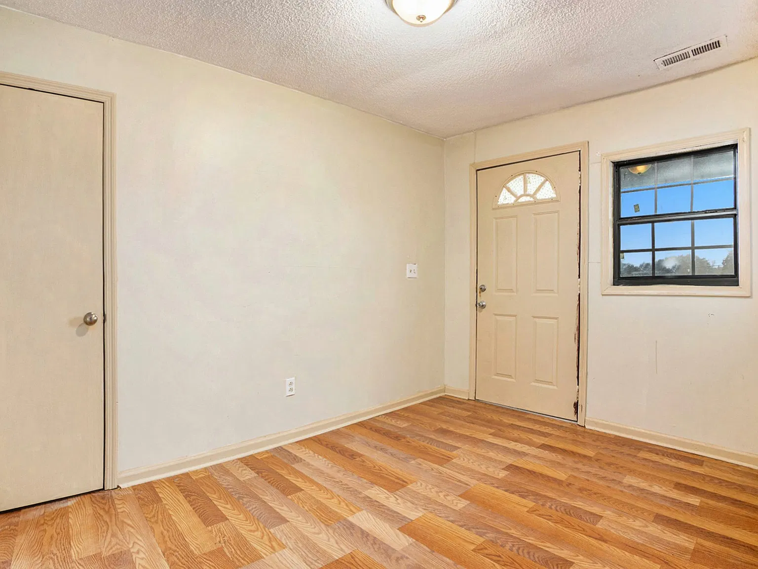 6012 Martin Luther Avenue (IN) - 1 — Photo 2