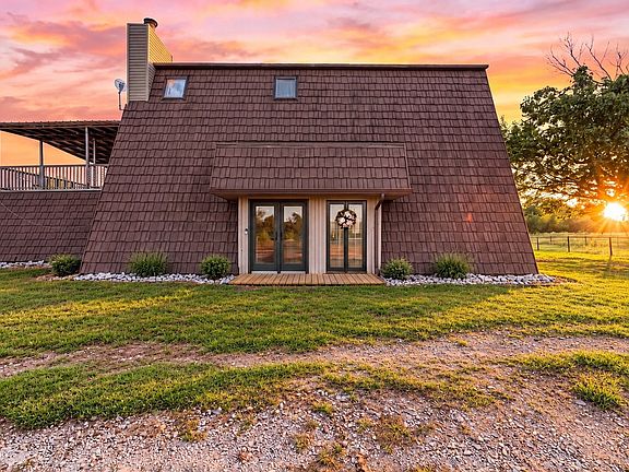 2nd image of 6728 SW County Road 1090