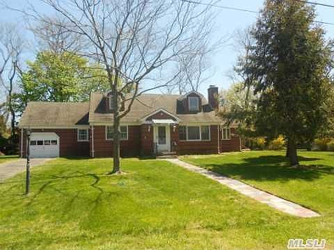 1st image of 385 Bay Haven Ln