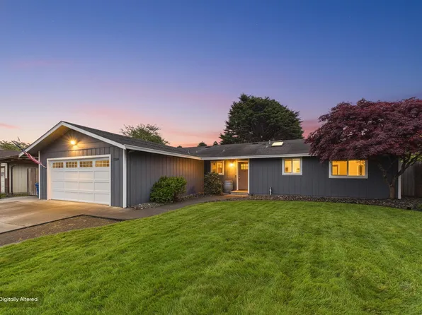 1388 Dena Dr, McKinleyville, CA 95519