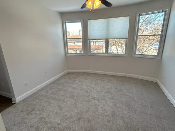 11 S Main St #2, Voorheesville, NY 12186