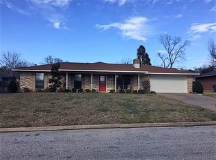 805 Ward Ln, Athens, TX 75751