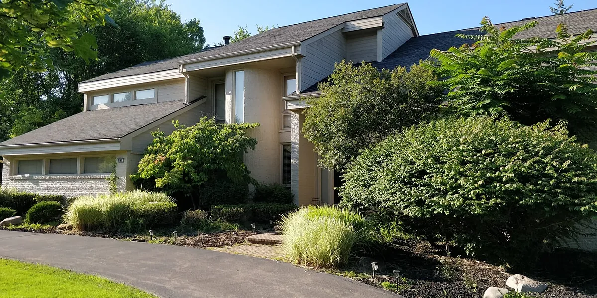 Building Photo - 4801 Panorama Cir