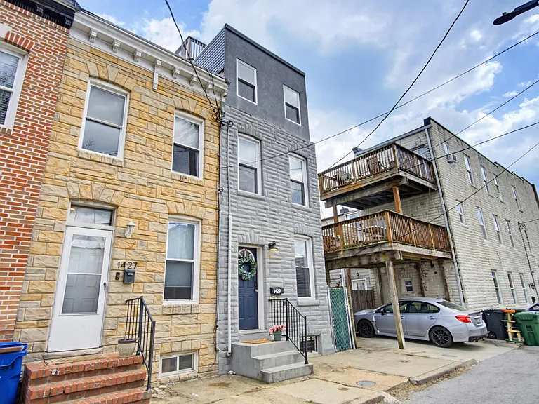 1429 Olive St — Photo 32