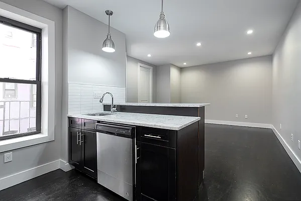Rented by Bold New York | media 11
