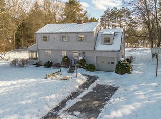 87 Paul Revere Rd, Concord, MA 01742