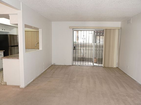 3rd image of 1405 Vegas Valley Dr APT 225