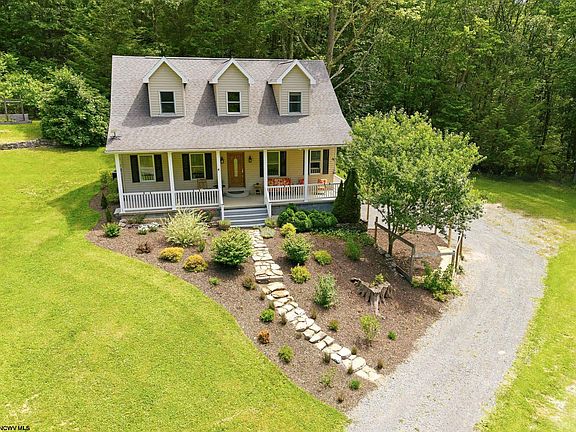 3rd image of 351 Mount Zion Rd