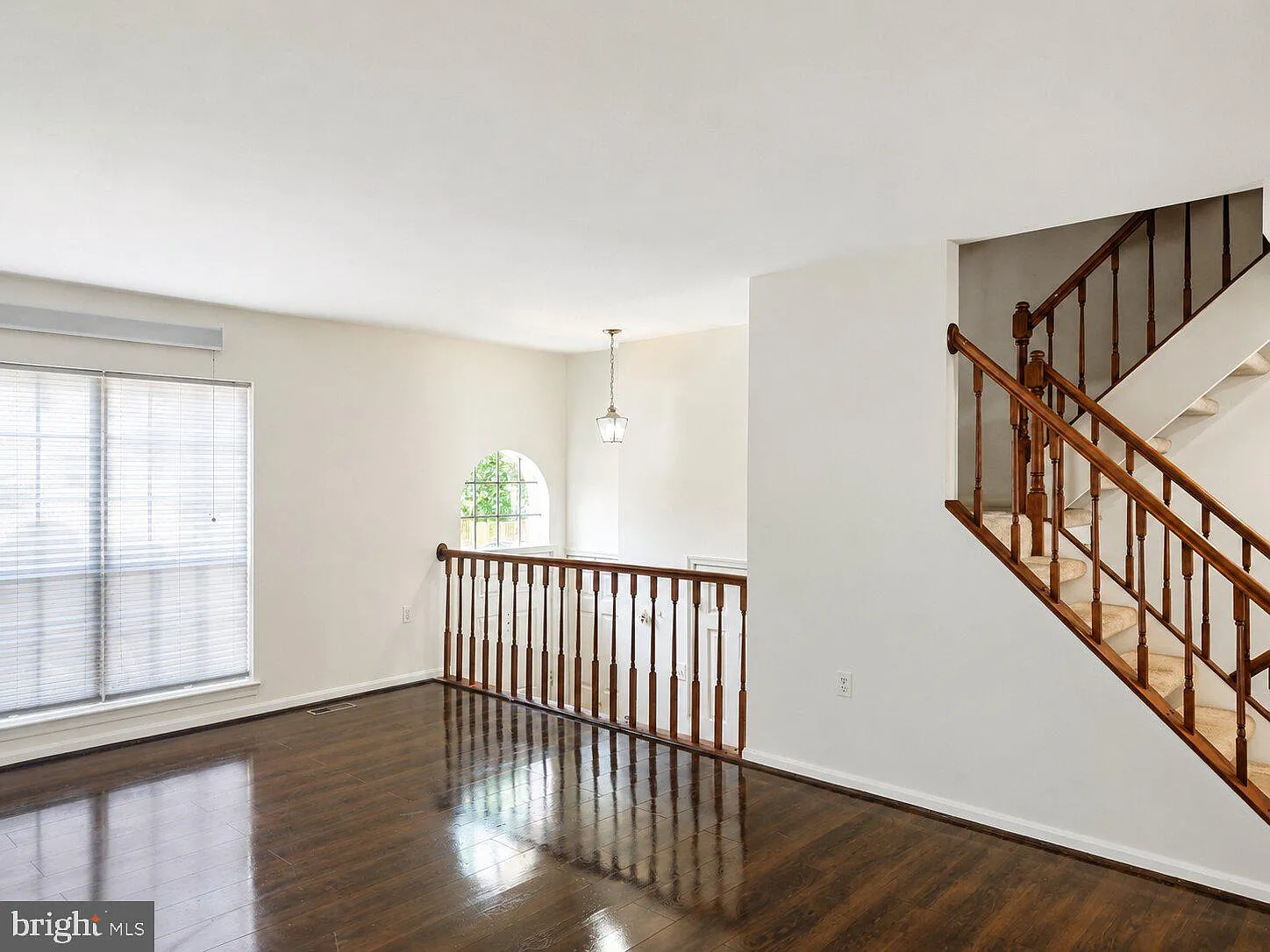 Mt Woodly Manor — Photo 2