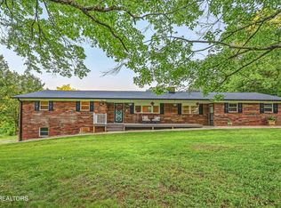 5160 Indian Warpath Rd, Maryville, TN 37803