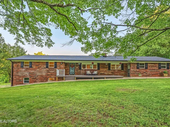 5160 Indian Warpath Rd, Maryville, TN 37803