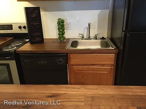 2nd image of 1702 9th St NW