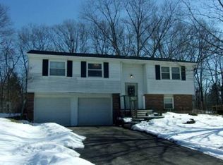 1453 W Shore Dr, Lima, OH 45805