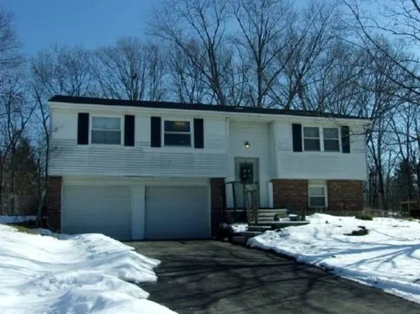 1453 W Shore Dr, Lima, OH 45805