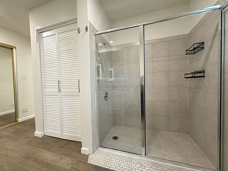 2350 Alameda De Las Pulgas — Photo 16