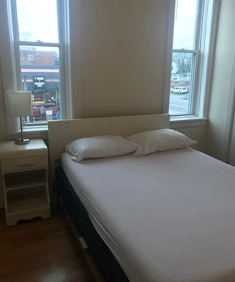 608 N Roan St #2B — Photo 3