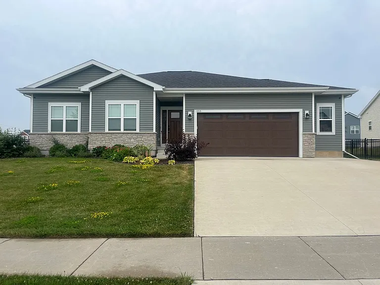 553 Sienna Glenn Way — Photo 1