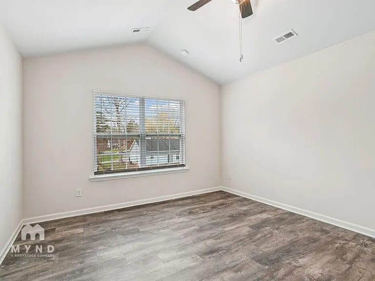 1052 Jaxson Terry Ln — Photo 11