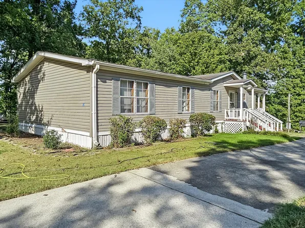 429 County Road 564, Rogersville, AL 35652
