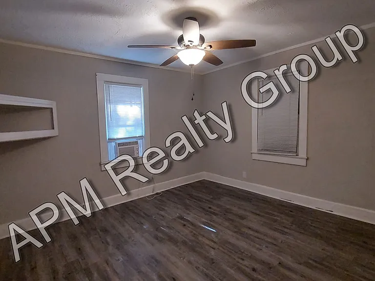 1512 Malinda Rd — Photo 7